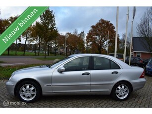 Mercedes C-klasse 200 K. Classic '01 ClimaCruise140DKM!