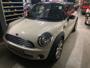 MINI 1.6 120pk Cooper (bj 2007)