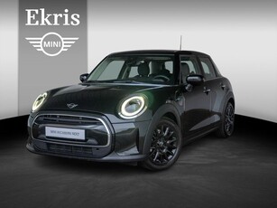 MINI 5-deurs Cooper Aut. Camden + Classic + Premium