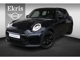 Mini 5-deurs Cooper Camden Edition Classic uitvoering