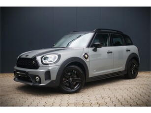 MINI Countryman 2.0 Cooper S E ALL4 Essential Black Pack