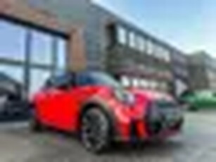 Mini Mini 1.5 Cooper John Cooper Works aut 136pk/Jcw stoelen,led/18