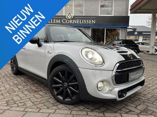 Mini Mini 2.0 Cooper S Chili Pano Navi Pro Harman/Kardon LED