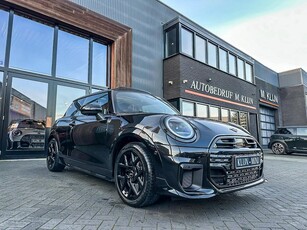 Mini Mini 2.0 Cooper S John Cooper Works F1 aut 204pk Nw