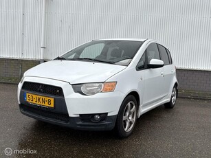 Mitsubishi Colt 1.3 Intro Edition - parkeersensoren