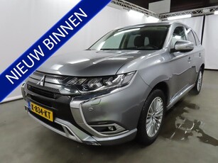 Mitsubishi Outlander 2.4 PHEV Intense+ (bj 2021, automaat)