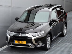 Mitsubishi Outlander PHEV 2.4 INSTYLE 4WD PLUG IN HYBRID