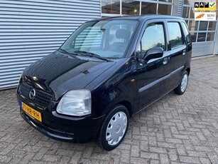 Opel Agila 1.2-16V Comfort