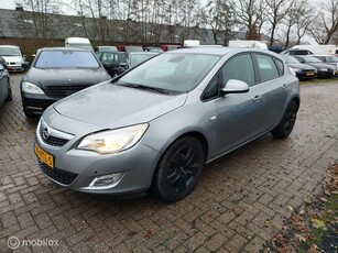 Opel Astra 1.4 Cosmo only export