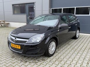 Opel Astra 1.4 Selection