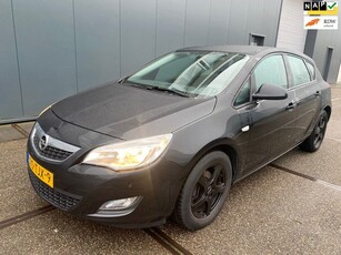 Opel Astra 1.4 Turbo Edition / NAP / AIRCO / APK / NAVI /