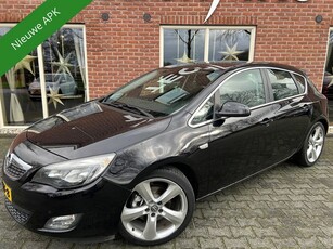 Opel Astra 1.6 Turbo Sport VERKOCHT! NIEUWE APK / NAVI /