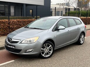 Opel Astra Sports Tourer 1.4 Business Edition