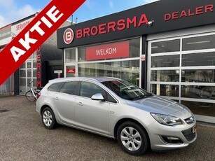 Opel Astra Sports Tourer 1.4 Turbo Sport NAVI * XENON *