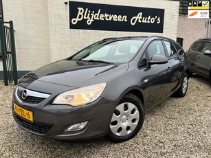 Opel Astra Sports Tourer 1.6 Edition Automaat Navigatie