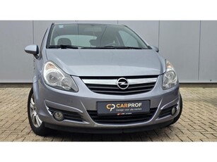 Opel Corsa 1.2-16V Cosmo