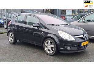 Opel Corsa 1.2-16V Cosmo AUTOMAAT