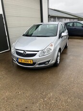 Opel Corsa 1.2-16V Enjoy AUTOMAAT (bj 2009)