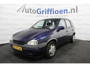 Opel Corsa 1.2i-16V Strada 5-deurs met airco (bj 1999)