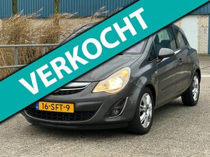 Opel Corsa 1.4-16V Cosmo Clima! LM velgen! NAP! 1 jaar APK!