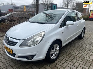 Opel Corsa 1.4-16V Sport - AIRCO - APK T/M 13-12-2025 !