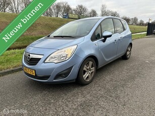 Opel Meriva 1.4 Turbo Design Edition automaat navigatie