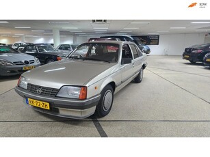 Opel Rekord 2.0 UNIEK!!! 42.000DKM!!! NAP!!! NIEUWE APK