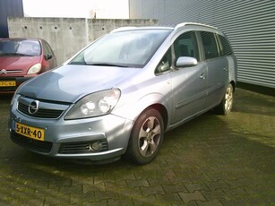 Opel Zafira 2.2 Business Automaat Grijs 2006 Airco 7-zits