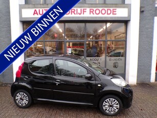 Peugeot 107 1.0-12V 5-Drs Black & Bleu AIRCO, TOP STAAT!