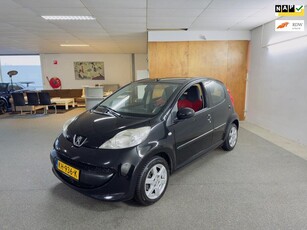 Peugeot 107 1.0-12V XR Apk