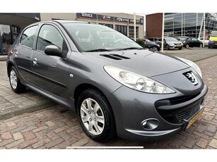 Peugeot 206 + 1.4 XS