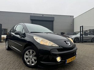 Peugeot 207 Gereserveerd! (bj 2007)