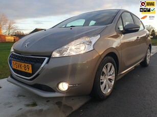 Peugeot 208 1.2 e-VTi Envy Automaat Flippers Cruise Clima