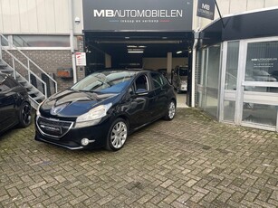 Peugeot 208 1.2 VTi Blue Lease/zwart/5Deurs/1 JR