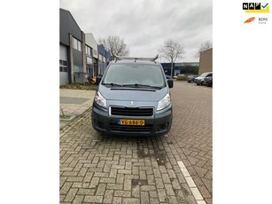 Peugeot Expert 227 1.6 HDI L1H1 Navteq 2 3 zits