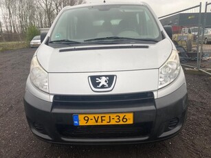 Peugeot Expert 229 2.0 HDIF L2H1 DC