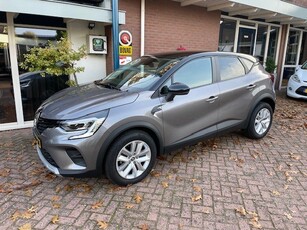 Renault Captur TCe 140PK Intens (bj 2022, automaat)