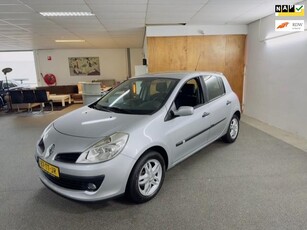 Renault Clio 1.4-16V Dynamique Apk Nieuw,Airco,Cruise