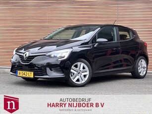 Renault Clio 1.6 E-Tech Hybrid 145 Navi / led / Carplay /