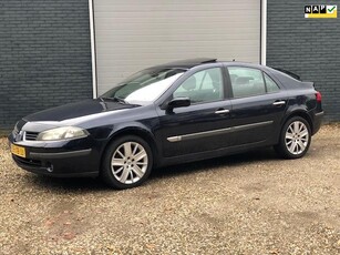 Renault Laguna 2.0-16V Tech Line AUTOMAAT