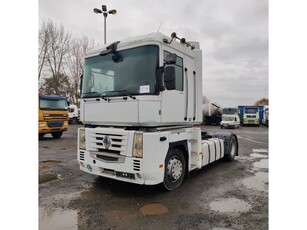 Renault Magnum 460