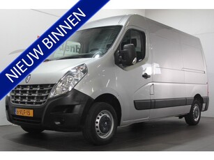 Renault Master T33 2.3 dCi L2H2 - 3 pers. - Airco / Navi /