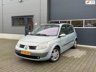 Renault Scénic 2.0-16V Privilège Luxe