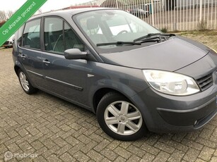 Renault Scenic 2.0-16V Privilège Luxe