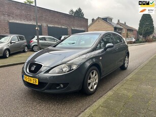 Seat Leon 1.6 Stylance, AIRCO,WEINIG KM,SPORTVELGEN,MET APK!