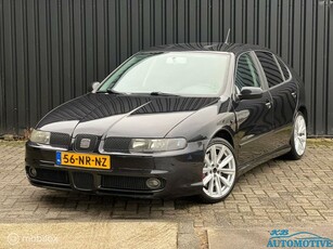 Seat Leon 1.8-20VT Topsport GROOT ONDERHOUD