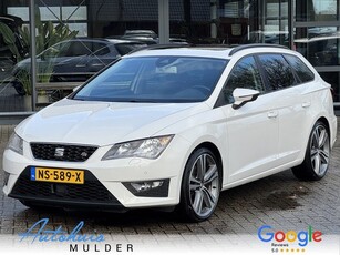 SEAT Leon 1.8 TSI FR Automaat/Stoelverwarming/Dakje/Trekhaak