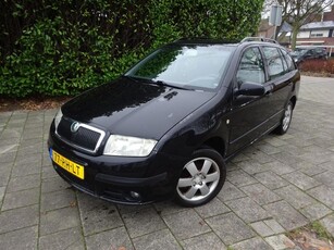 Skoda Fabia Combi 1.4-16V Elegance