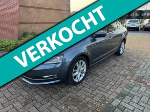 Skoda Octavia 1.0 TSI Greentech Style Business Pano, Full