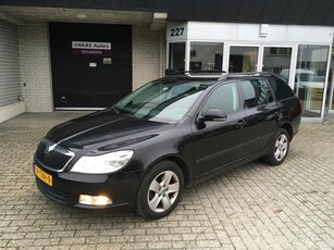 Skoda Octavia Combi 1.6 TDI Greentech Ambition Business Line / NAVI / CLIMA / EXPORT / ALU VELGEN